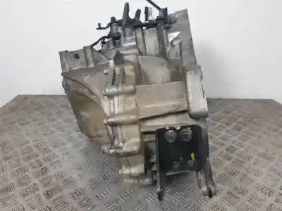 Автозапчастина б/у коробка передач для ssangyong korando 671950 посилання на oem iam 671950  6 velocidades