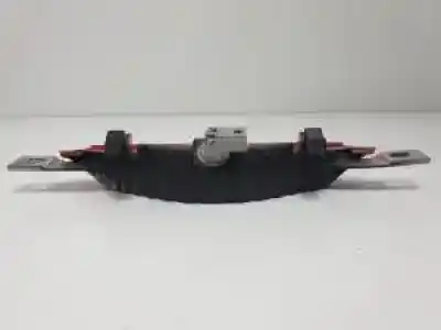 Second-hand car spare part central brake light for toyota corolla (e12) 4zzfe oem iam references   