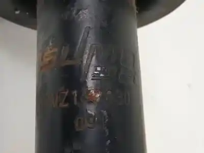 Автозапчастина б/у правий задній амортизатор для mazda mx-5 (na) b64f посилання на oem iam mz142630  