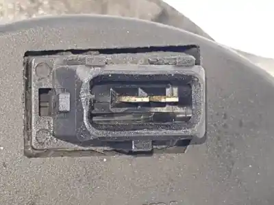 Автозапчастина б/у генератор для land rover range rover iii (l322) 3.0 d 4x4 посилання на oem iam yle500180  