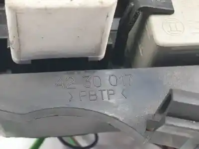 Автозапчасти б/у блок реле/предохранителей за saab 9-3 cabrio (ys3d) b204l ссылки oem iam 4230017  