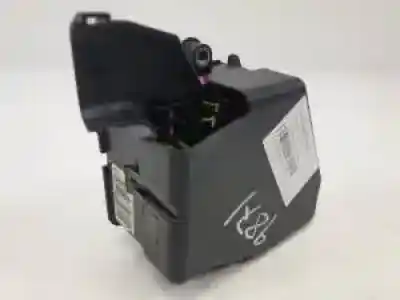 Second-hand car spare part fuse box unit for audi a4 berlina (8e) ake oem iam references 8d1941824  