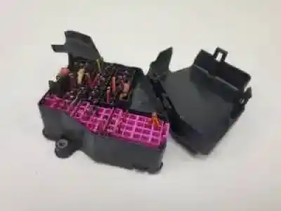 Second-hand car spare part fuse box unit for audi a4 berlina (8e) ake oem iam references 8d1941824  