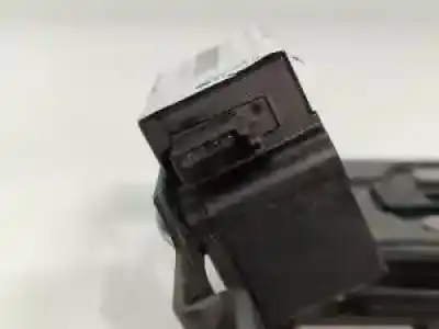 Second-hand car spare part trunk lock for bmw x3 (e83) 306d5 oem iam references 51247057364  