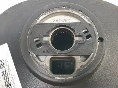 Second-hand car spare part steering wheel for daf serie lf45.xxx desde 06 isbe4+160 nena735 oem iam references 3060041 1697014 305618099001af 