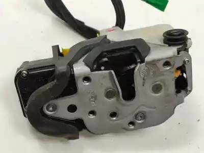 Автозапчастина б/у ЗАМОК ДВЕРЕЙ ЗАДНЬОГО ЛІВОГО для OPEL ZAFIRA TOURER  Посилання на OEM IAM 15C171  