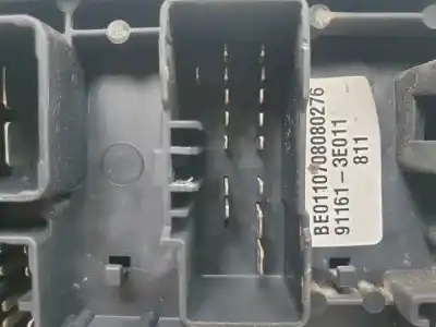 Автозапчасти б/у блок реле/предохранителей за kia sorento (bl) d4cb ссылки oem iam 911613e011  