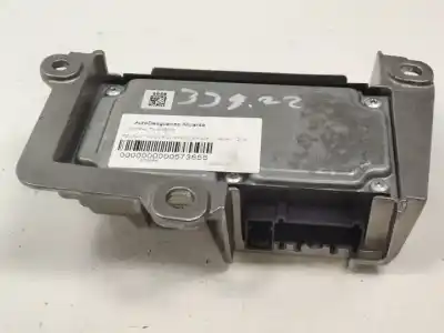 Second-hand car spare part airbag control unit for renault modus g/k4j g7 oem iam references 8200463297  
