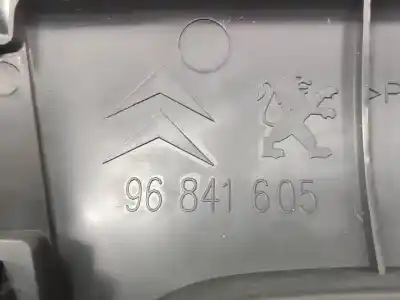 Автозапчасти б/у передние молдинги за citroen c3 picasso 9h06 ссылки oem iam 9684153677  