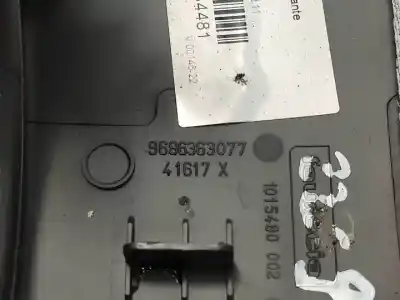 Автозапчасти б/у передние молдинги за citroen c3 picasso 9h06 ссылки oem iam 9686363077  