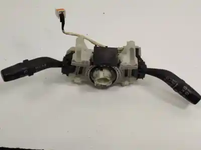 Peça sobressalente para automóvel em segunda mão comutador de luzes por mazda 6 station wagon (gy) 2.3 (gy3w) referências oem iam 
