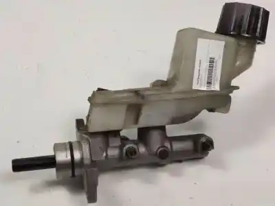Peça sobressalente para automóvel em segunda mão bomba de travões por mazda 6 station wagon (gy) 2.3 (gy3w) referências oem iam 