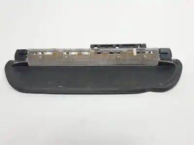Peça sobressalente para automóvel em segunda mão farolim de travão central por bmw serie 3 berlina (e46) 204d4 referências oem iam 63258386963