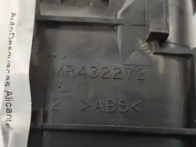 Автозапчасти б/у внутренняя задняя правая ручка за mitsubishi montero (v60/v70) d-4m41 ссылки oem iam mr432272  