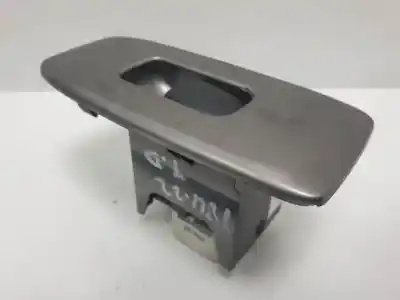 Peça sobressalente para automóvel em segunda mão BOTÃO / INTERRUPTOR ELEVADOR VIDRO TRASEIRO DIREITO por MITSUBISHI MONTERO (V60/V70)  Referências OEM IAM MR445659  