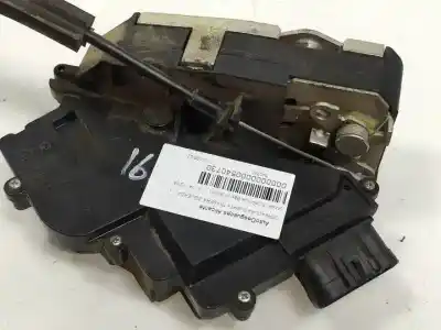 Автозапчасти б/у замок задней левой двери за smart forfour 135950 ссылки oem iam 25000862  