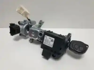 Peça sobressalente para automóvel em segunda mão canhão de ignição por opel agila b 1.2 cat (k12b / luy) referências oem iam kr55wk49182