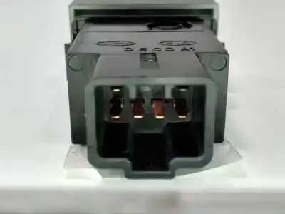 Second-hand car spare part switch for kia sorento (bl) d4cb oem iam references 937503e000  