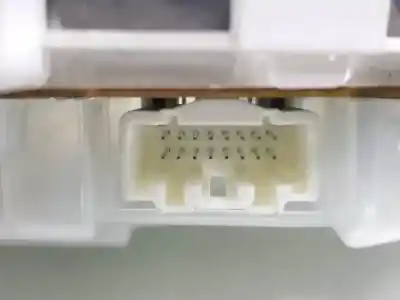 Peça sobressalente para automóvel em segunda mão quadrante por mazda 5 berl. (cr) rf7j referências oem iam c23555430  