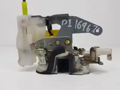 Second-hand car spare part left front door lock for citroen c1 1krfe oem iam references   