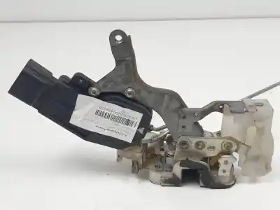 Peça sobressalente para automóvel em segunda mão fechadura da porta dianteira direita por peugeot 107 cfa referências oem iam 