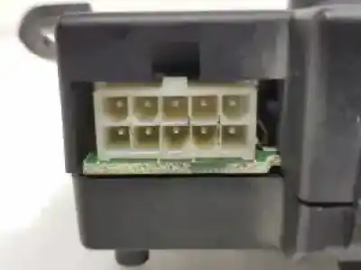 Second-hand car spare part multifunction display for kia sorento (bl) d4cb oem iam references y05g940a0  