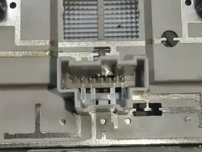 Second-hand car spare part interior light for chevrolet captiva z20s-d oem iam references   