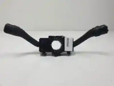 Peça sobressalente para automóvel em segunda mão comutador de piscas  por volkswagen passat variant (3b6) avf referências oem iam 8l0953513