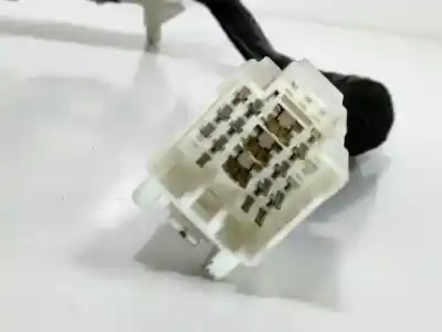 Second-hand car spare part headlights switch for kia carnival d/j3 oem iam references   