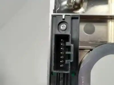 Автозапчастина б/у обзорка важеля передач для land rover range rover iii (l322) 3.0 d 4x4 посилання на oem iam   