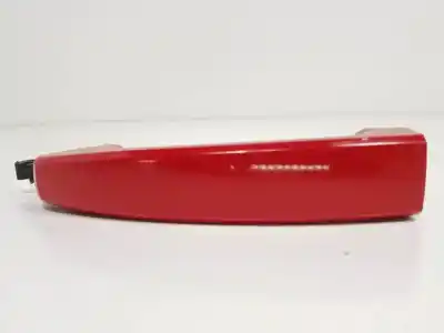 Second-hand car spare part exterior right front door handle for opel astra j lim. a16xer oem iam references 13500026