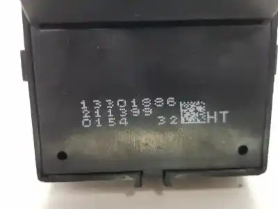 Second-hand car spare part right front power window switch for opel astra j lim. a16xer oem iam references 13301886  