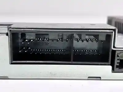 Second-hand car spare part audio system / radio cd for land rover range rover iii (l322) 3.0 d 4x4 oem iam references vux500480  