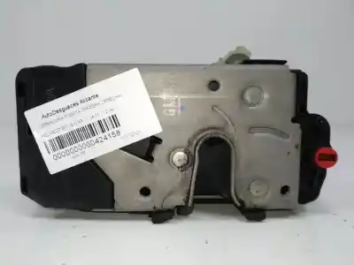 Pièce détachée automobile d'occasion SERRURE DE PORTE ARRIÈRE DROITE pour PEUGEOT 307 (S1)  Références OEM IAM 13220372  