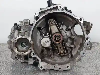 Pezzo di ricambio per auto di seconda mano RIDUTTORE per VOLKSWAGEN NEW BEETLE (9C1/1C1)  Riferimenti OEM IAM DZQ  5 VELOCIDADES