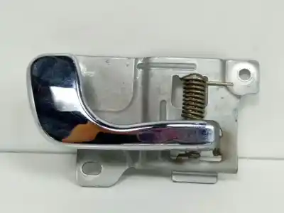 Second-hand car spare part interior right rear handle for mitsubishi montero (v20/v40) 4m40 oem iam references  Second-hand car spare part interior right rear handle for mitsubishi montero (v20/v40) 4m40 oem iam references