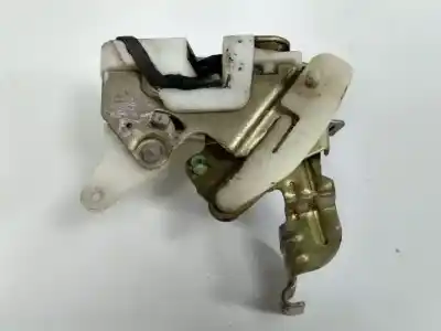 Автозапчастина б/у замок заднього правого дверя для mitsubishi montero (v20/v40) 4m40 посилання на oem iam   