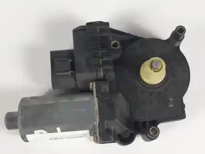 Автозапчастина б/у ДВИГАТЕЛЬ ПЕРЕДНЬОГО ЛІВА ВІКНА для AUDI A4 BERLINA (B5)  Посилання на OEM IAM 0130821787  