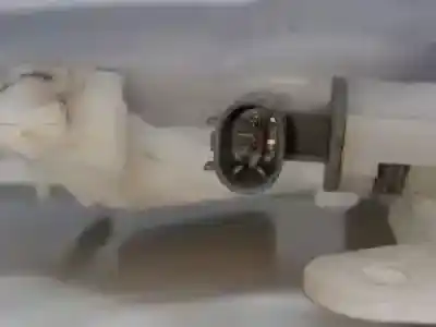 Second-hand car spare part windscreen washer bottle for bmw serie 3 berlina (e90) n47d20c oem iam references 7124231  