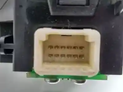 Second-hand car spare part headlights switch for mazda 2 lim. (de) f6jb oem iam references df7166122  