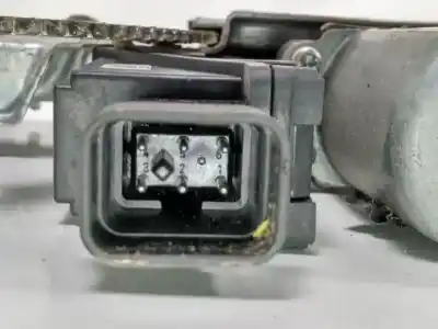 Pezzo di ricambio per auto di seconda mano alzacristalli anteriore destro per opel corsa c d-y17dtl riferimenti oem iam 24466594  400709d