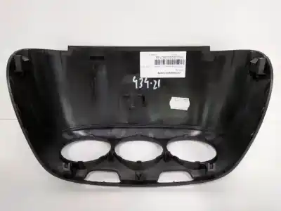 Автозапчастина б/у ручка заднього капота для opel corsa e (x15) 1.4 turbo (08, 68) посилання на oem iam 13493971  
