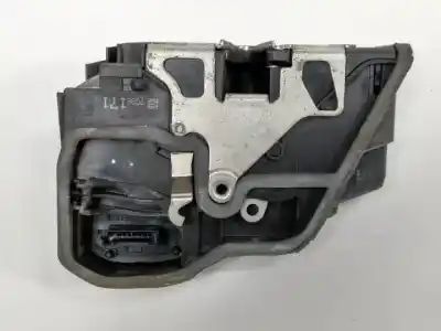 İkinci el araba yedek parçası sol arka kapi kilidi için bmw 5 (e60) 520 i oem iam referansları 7036171  