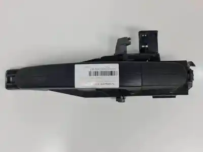 Tweedehands auto-onderdeel BUITENSTE HANDGREEP ACHTER LINKS voor FORD FOCUS LIM. (CB4)  OEM IAM-referenties 4M51A266B23  