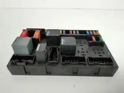 Second-hand car spare part fuse box unit for land rover range rover iii (l322) 3.0 d 4x4 oem iam references 518958004  