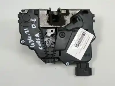 Автозапчасти б/у замок левой передней двери за opel corsa e (x15) 1.4 turbo (08, 68) ссылки oem iam 13431839