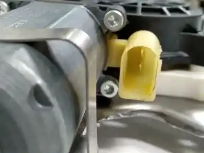 Second-hand car spare part passenger side right window regulator for land rover range rover iii (l322) 3.0 d 4x4 oem iam references 83810209  