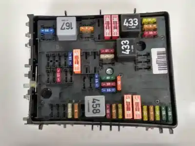 Pièce détachée automobile d'occasion boîtes à fusibles pour audi a3 (8p) bgu références oem iam 015345021