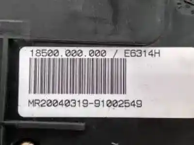 Second-hand car spare part fuse box unit for bmw x3 (e83) m54256s5 oem iam references 8364542  