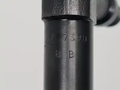 Second-hand car spare part injector for mazda premacy (cp) rf4f oem iam references d73908b  
